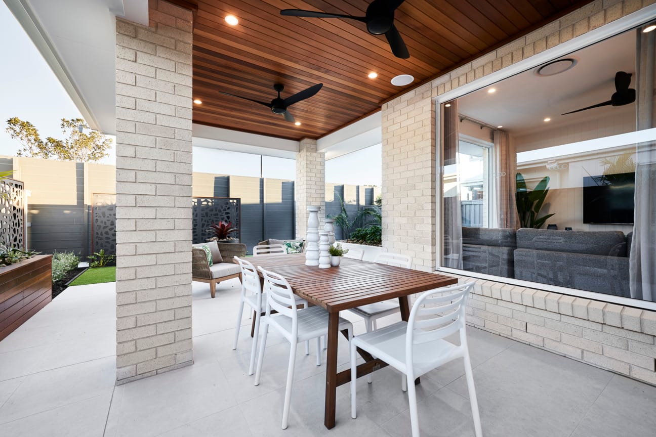 PGH white brick faÃ§ade used on residential and commercial building projects.