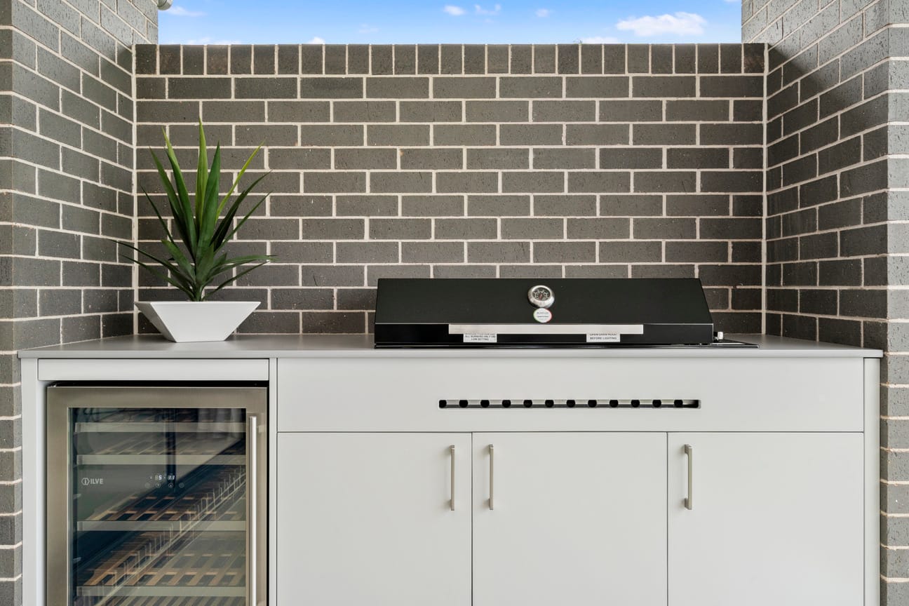 Brick | Truffle, Alfresco Range