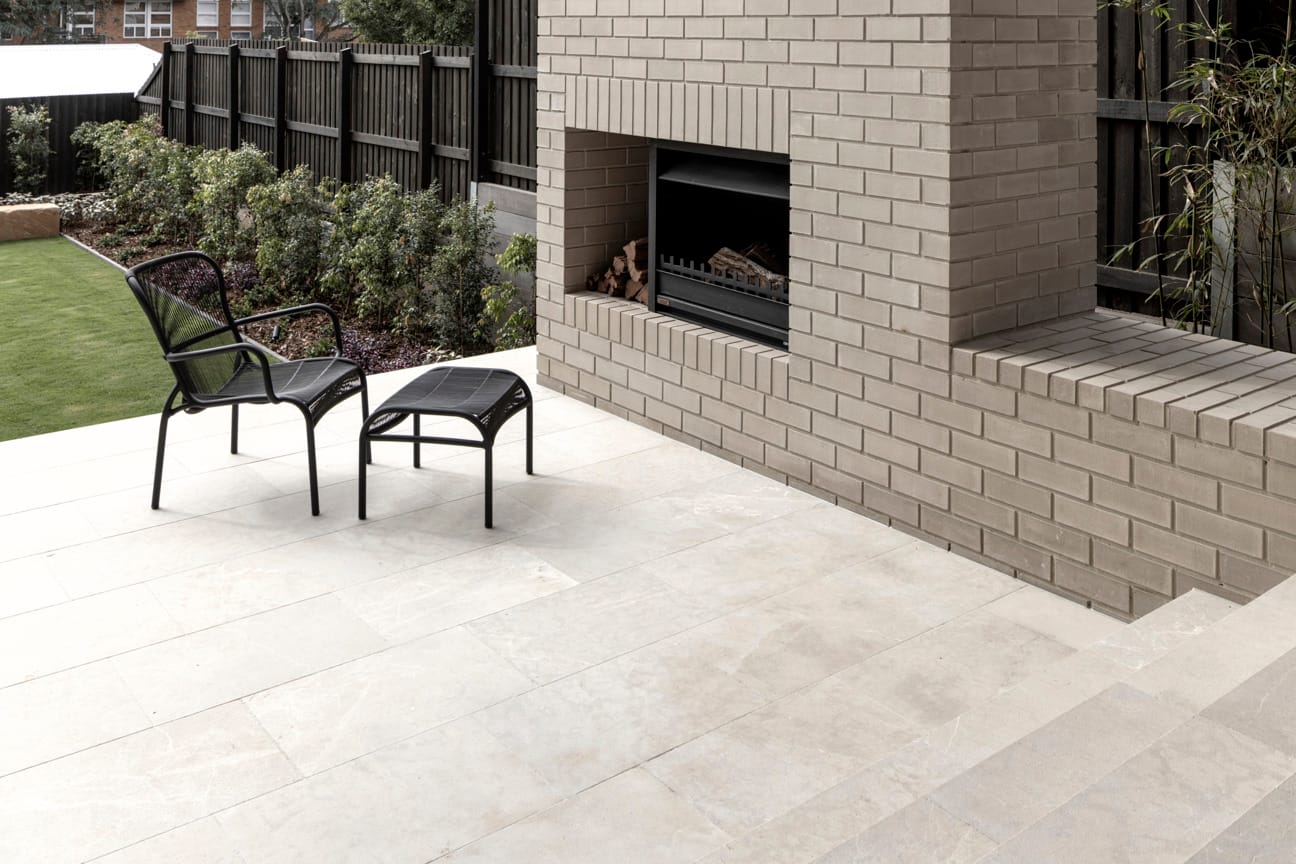 KP Architects using PGh Bricks for a beautiful luxury home in Brisbane. The Walker House.