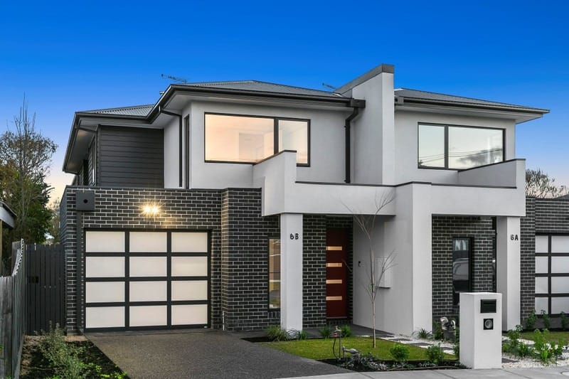 Brick | Liquorice, Connoisseur range 