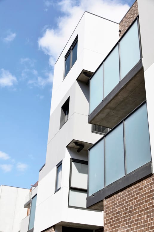 Use of PGH Bricks Eaglethorn on a multi-residential development in Melbourne's Hawthorn.