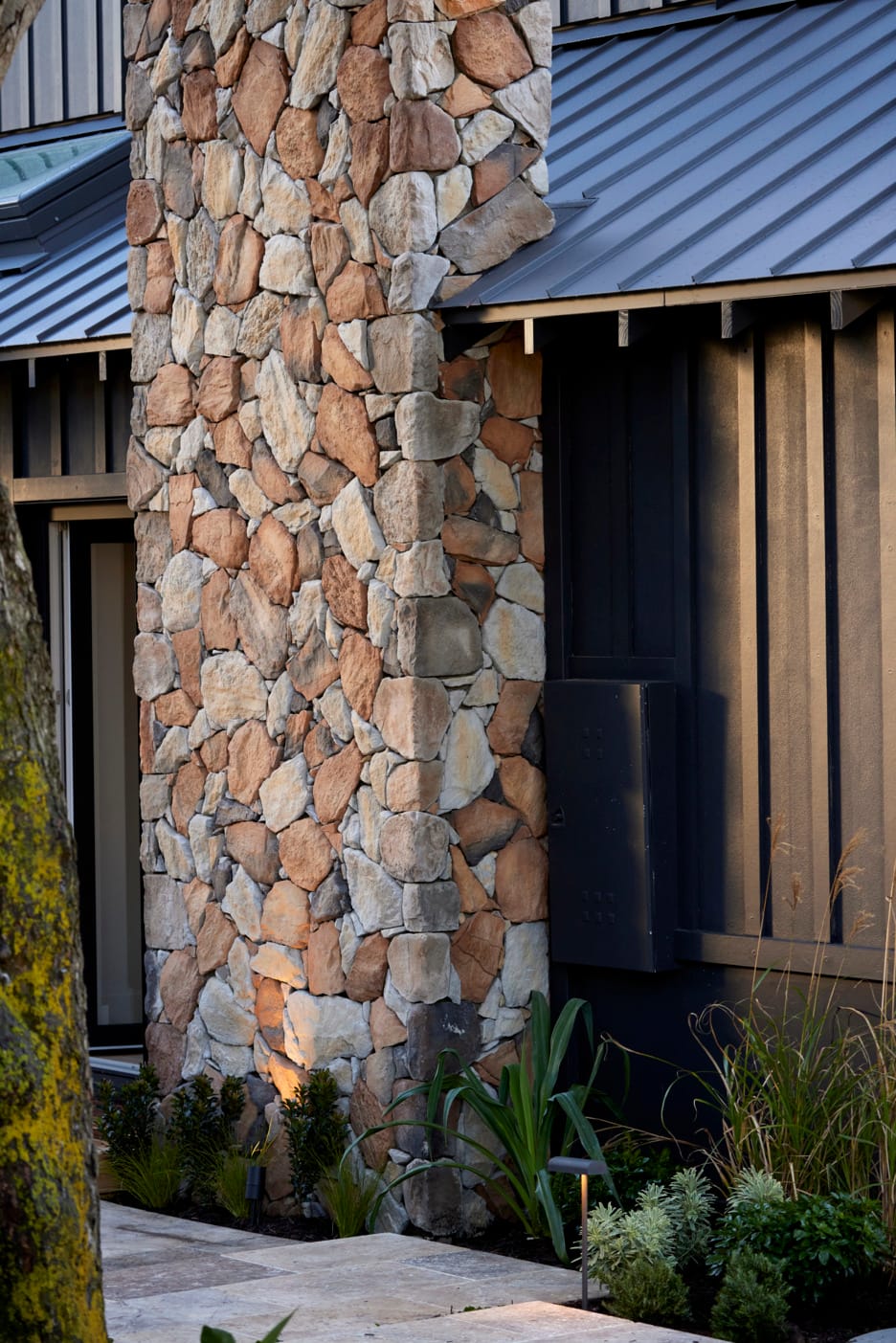 PGH Stone | Natural Fieldstone, Gilded Sand