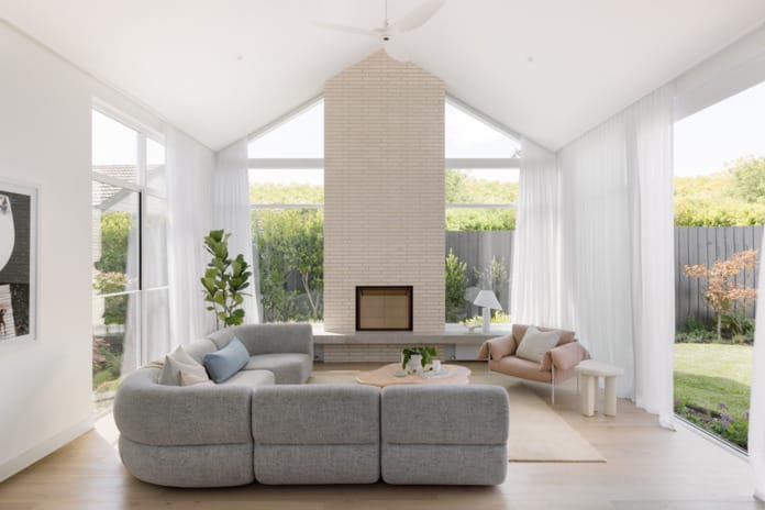 Brick | Blanco Linear, Morada Range