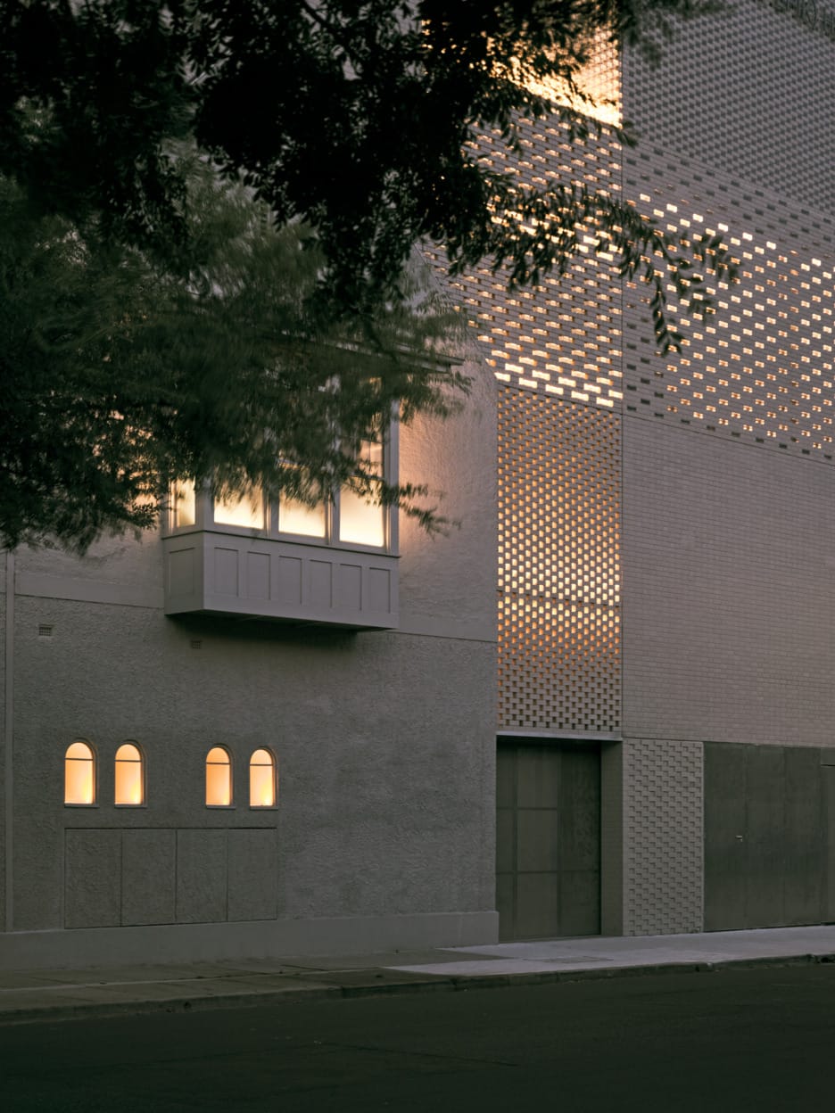 Brick | Ceniza, Morada Range