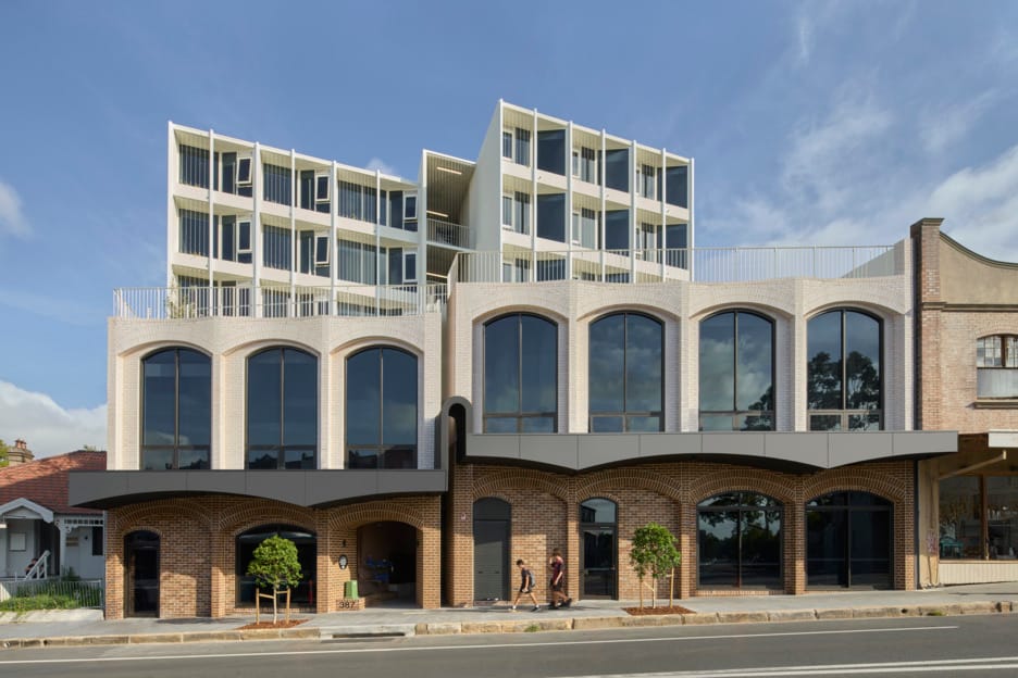 Brick | Fresh White, Simply Hamptons Range