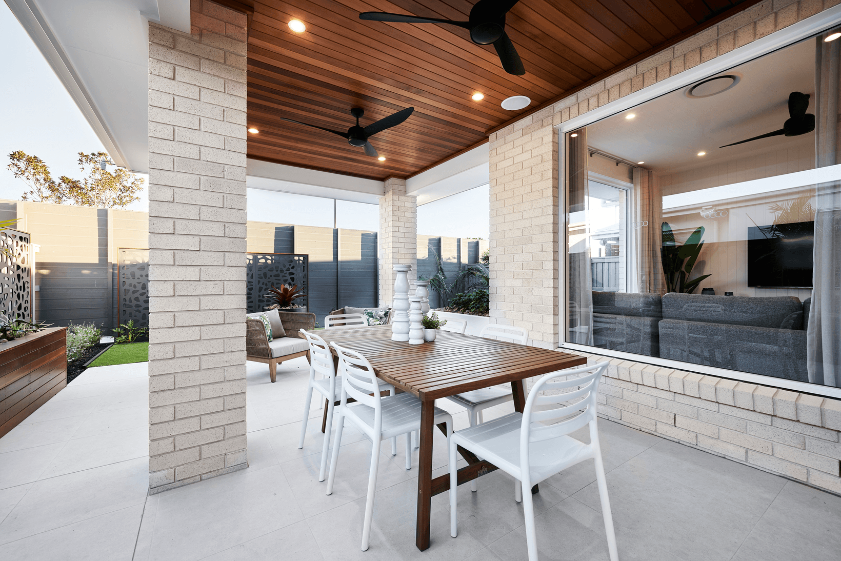 Frost brick from PGH in Naturals range alfresco area, Simonds Homes