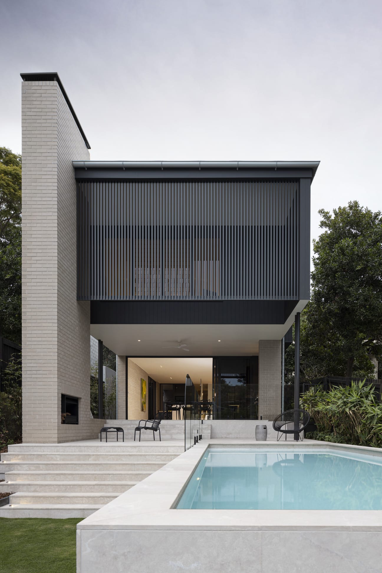 KP Architects using PGh Bricks for a beautiful luxury home in Brisbane. The Walker House.