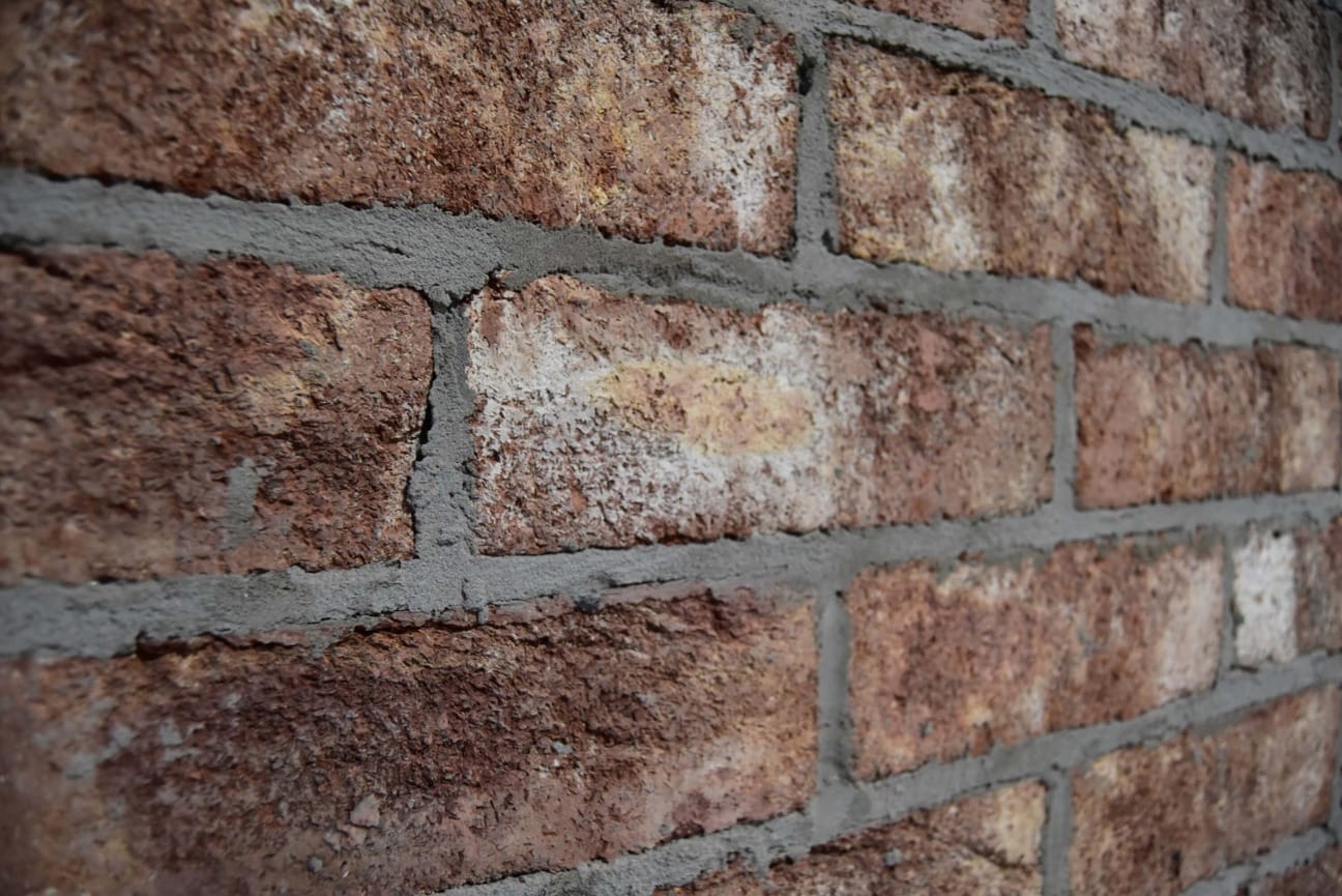 PGH Bricks with coloured mortar to match
