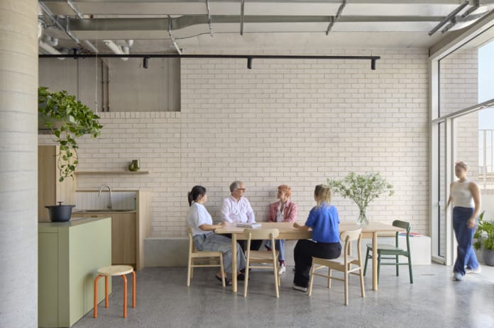 Brick | Fresh White, Simply Hamptons Range