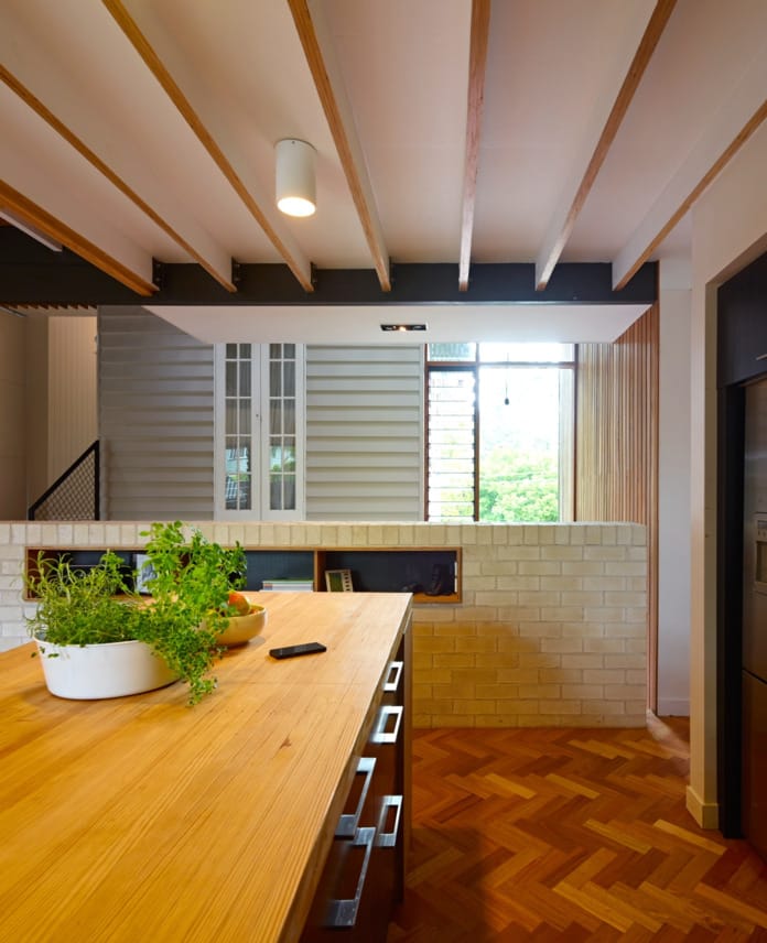 PGH Crevole bricks from the Velour range used in the Ashgrove Residence project in QLD.