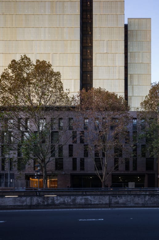 Tzannes uses PGH Mowbray Blue, Dry Pressed Architectural bricks to add a striking new addition to Sydney's Day Street Apartments.