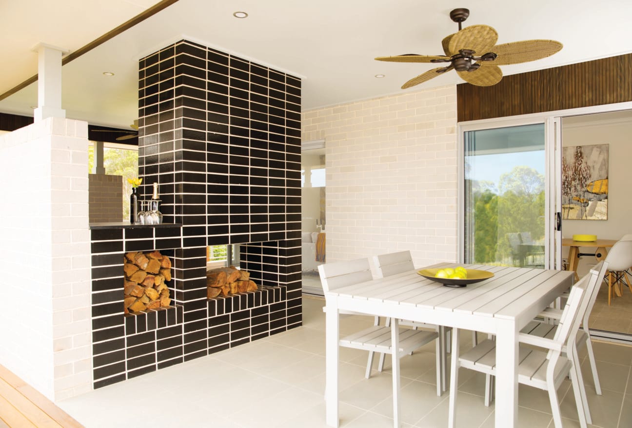 The Aria by Modernview Homes using PGH Bricks in the alfresco area.