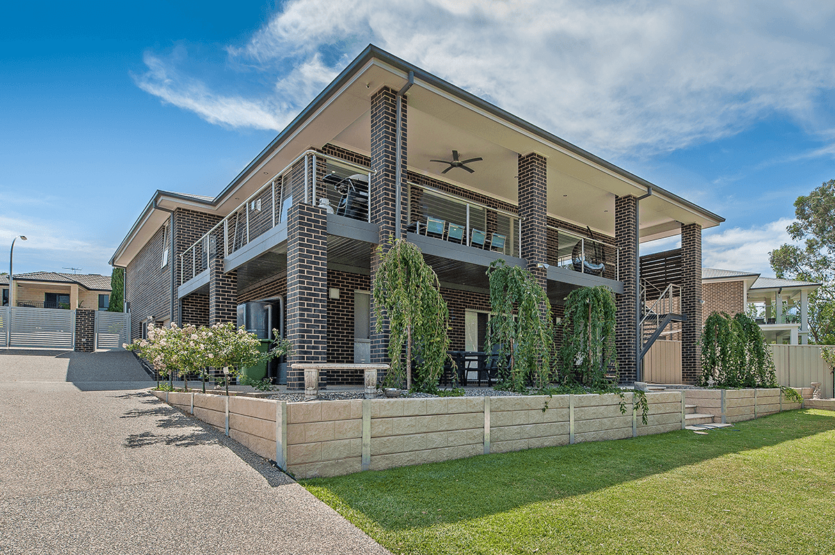 Storm brick from PGH in Urban Essence range GJ Gardner Homes