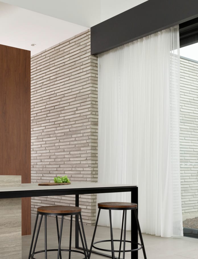 PGH's Lang Mursten brick used in a timeless, and beautiful home on the Gold Coast's Hope Island. Stratum