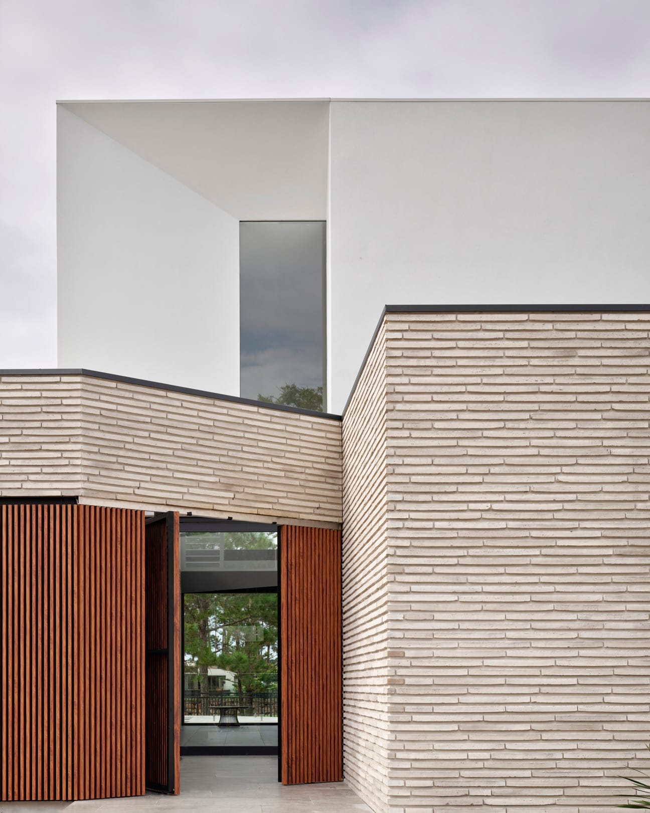 Utzon brick from the Lang Mursten Range.