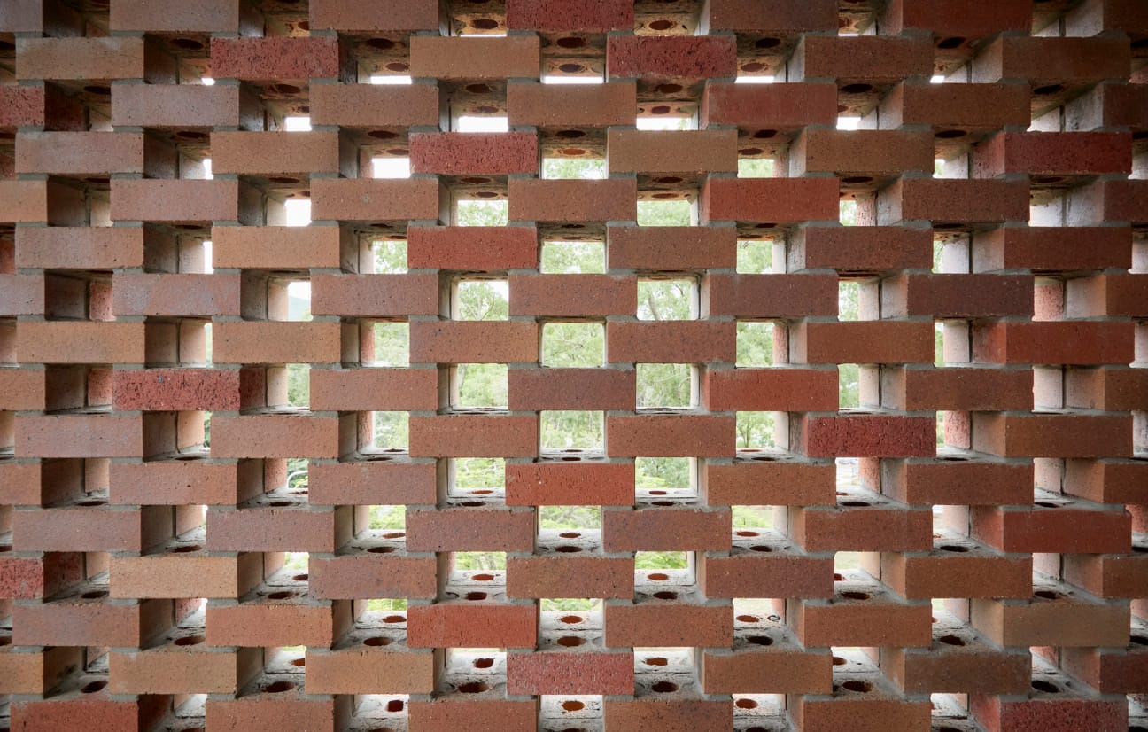 PGH bricks used in Ambrose Treacy College Waterford building to connect their rich history with its future.