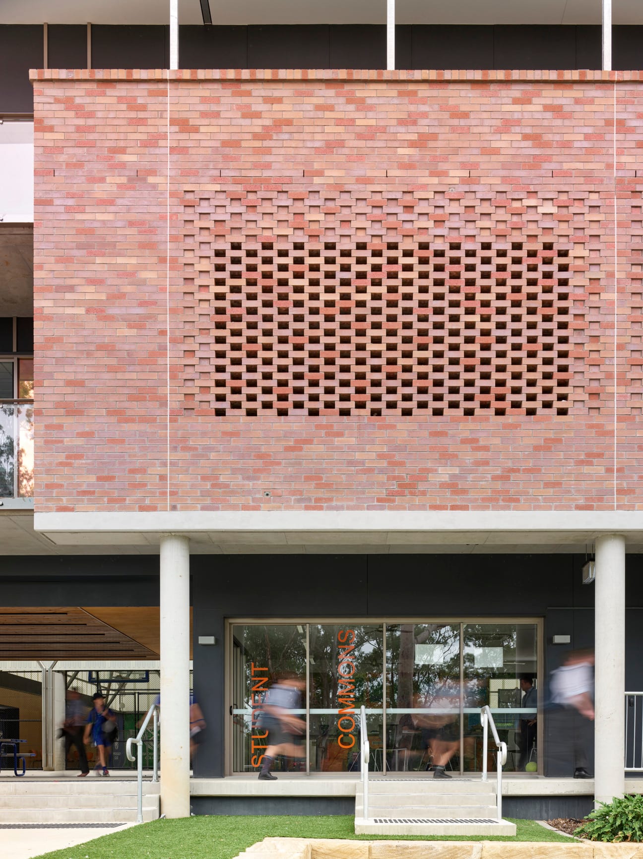 PGH bricks used in Ambrose Treacy College Waterford building to connect their rich history with its future.