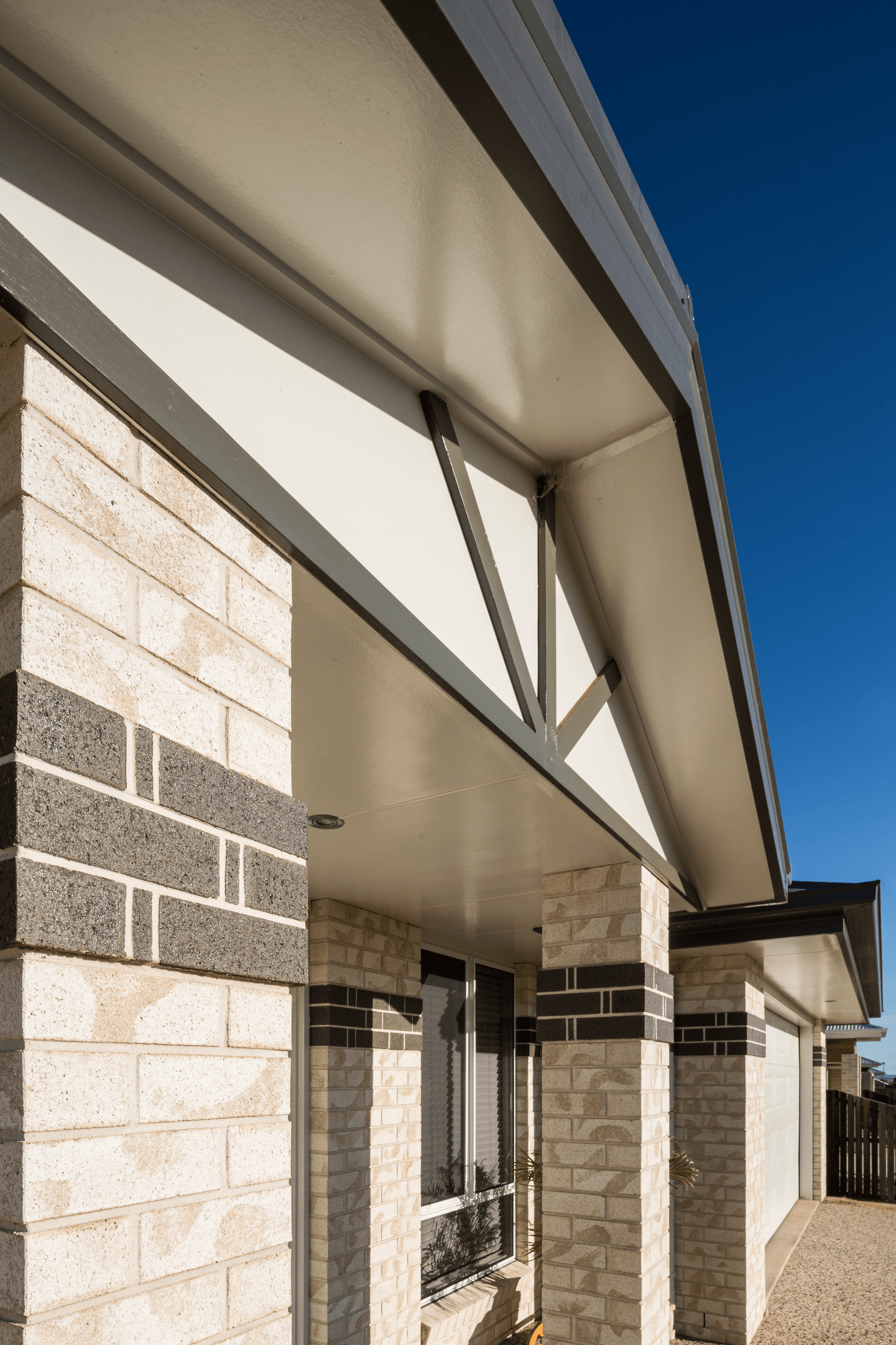 PGH Washed White brick from the Coastal Hamptons range used on home