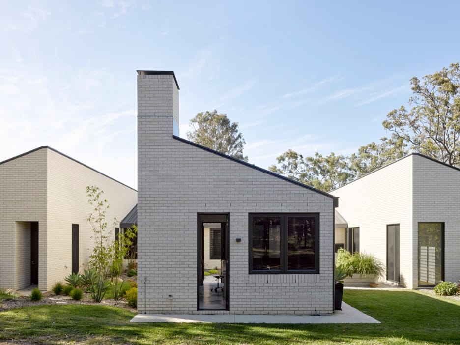 Open Homes Australia present the spectacular Three Chimney House using PGH Bricks