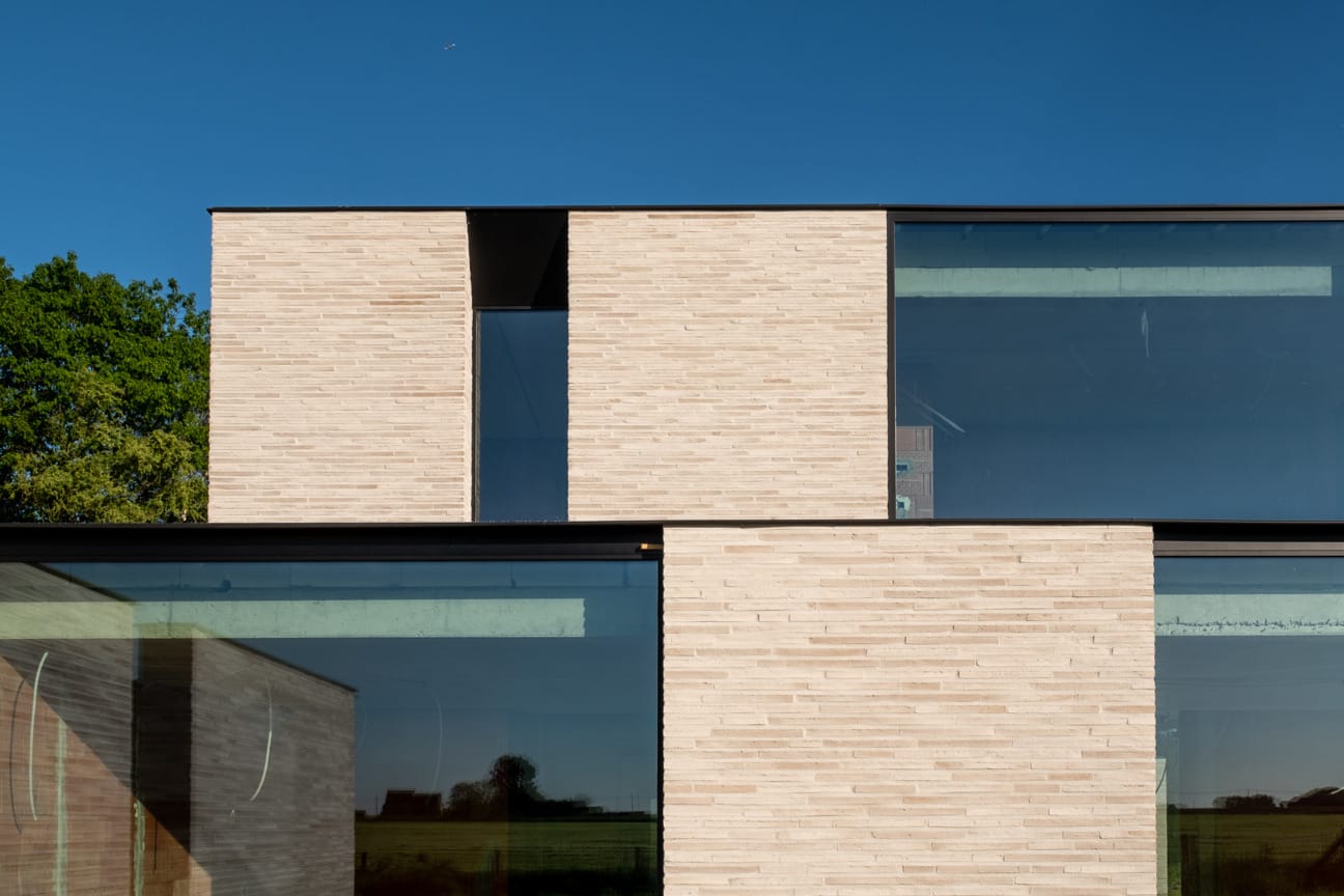 Utzon brick from PGH in Lang Mursten range