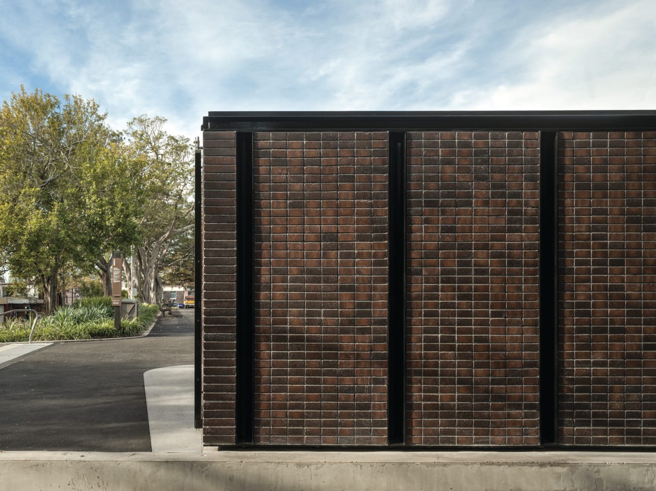 PGH Bricks used in award winning small project, the Foley Park amenities block in Sydney.