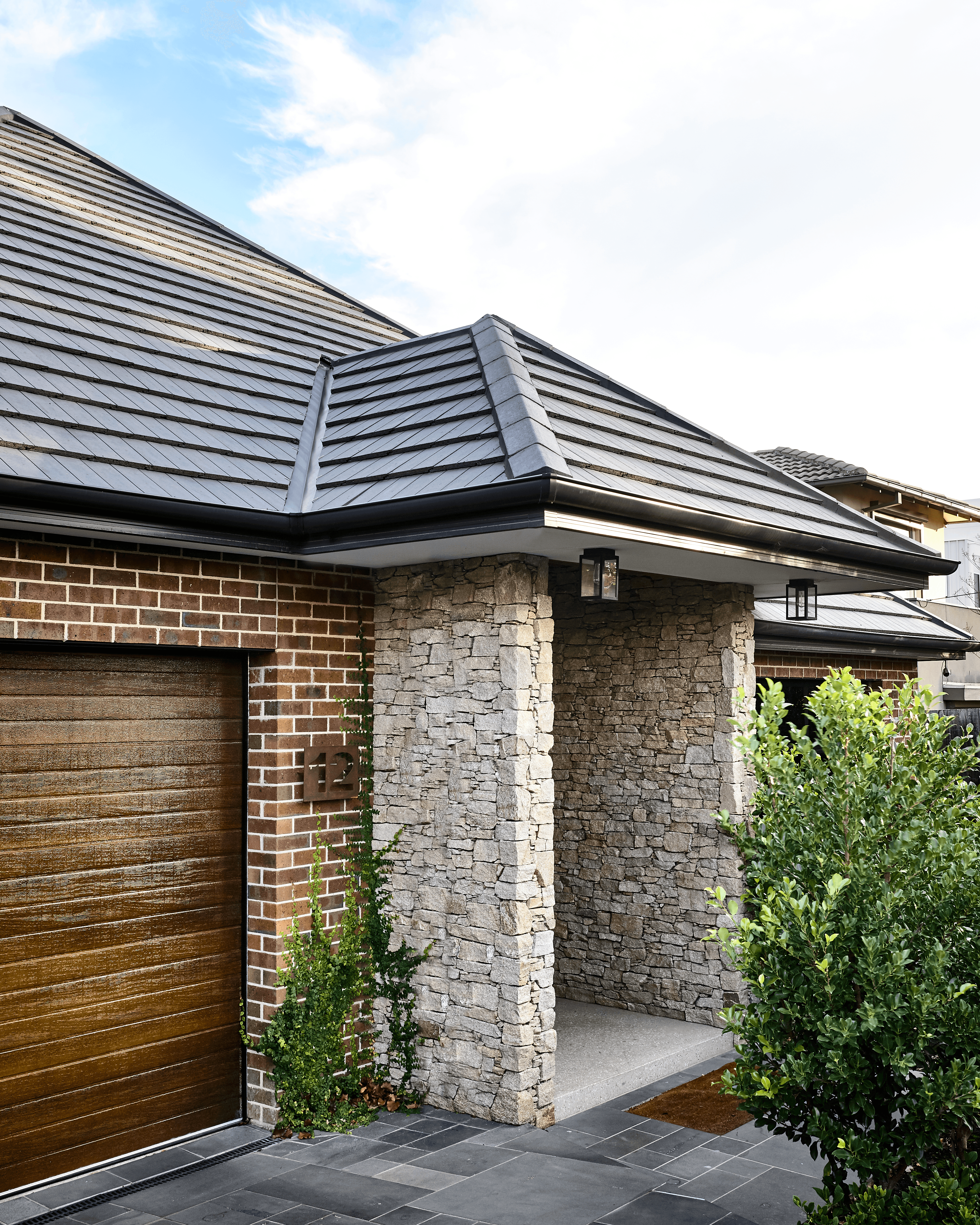 PGH Hartlands brick from the Distinctively Melbourne range, Hilston Homes East Brighton