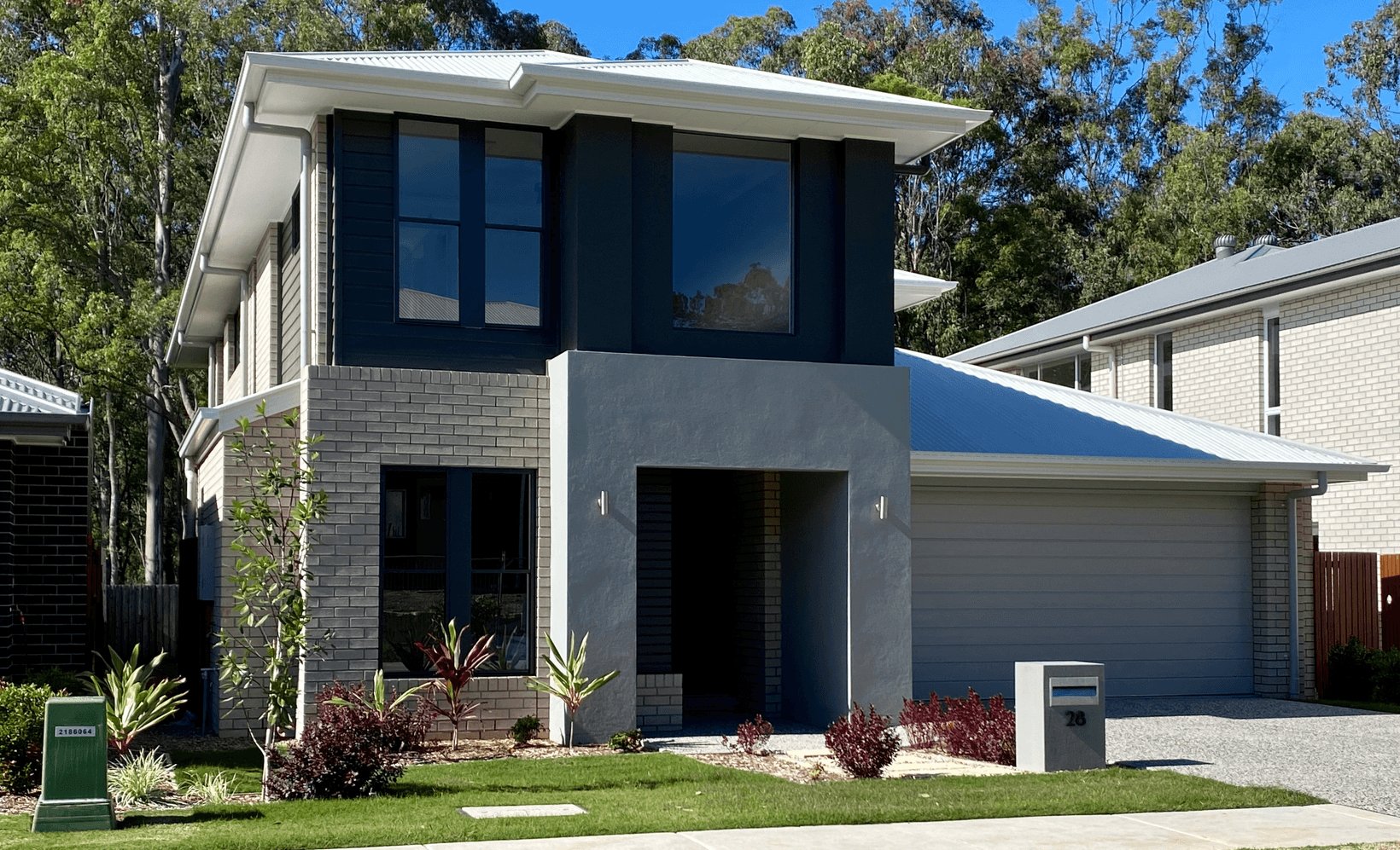 Moon Dust brick from PGH in Naturals range