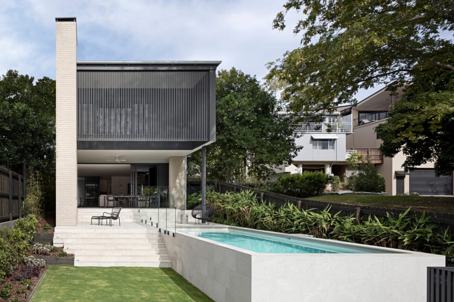 KP Architects using PGh Bricks for a beautiful luxury home in Brisbane. The Walker House.