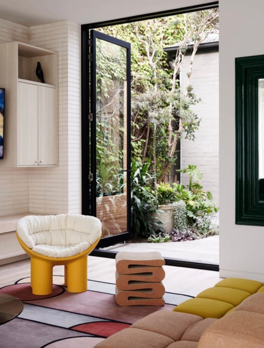 Designer Zoe Murphy using PGH Morada Linear Blanco brick in her Art House interior.