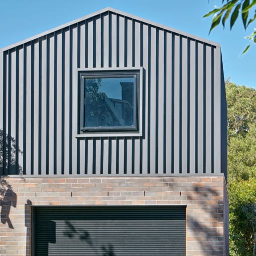Julian Brenchley uses PGH Bricks to restore 100 year old Californian bungalow-style house in Sydney's Lower North Shore.