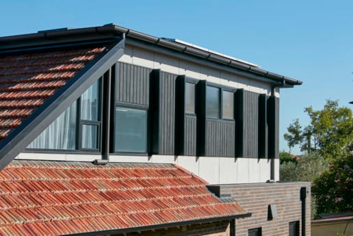 Julian Brenchley uses PGH Bricks to restore 100 year old Californian bungalow-style house in Sydney's Lower North Shore.