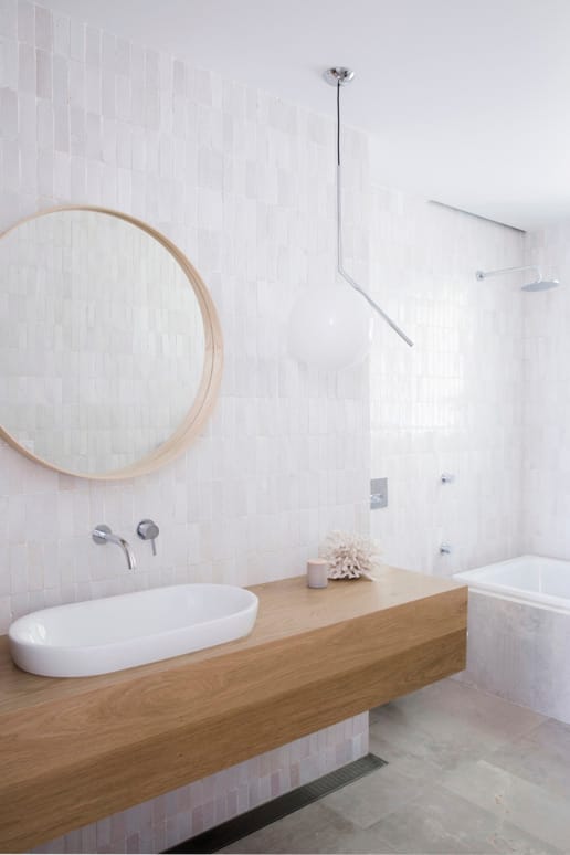 Luxury Hunters Hill home showcasing Linear Blanco bricks from the PGH Morada range.