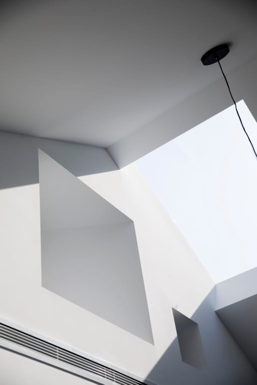 Luxury Hunters Hill home showcasing Linear Blanco bricks from the PGH Morada range.