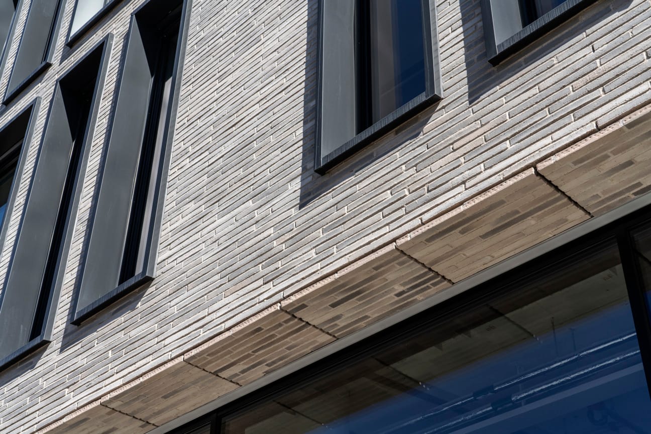 Larsen brick from PGH in Lang Mursten range commercial building
