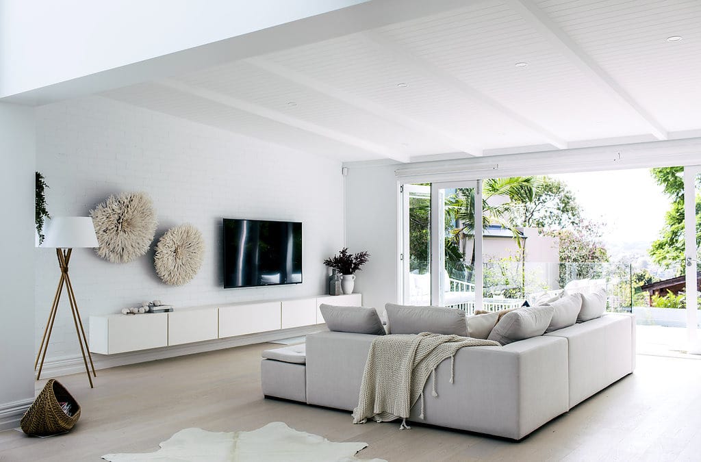 Light coloured bricks used to create coastal hamptons style home.