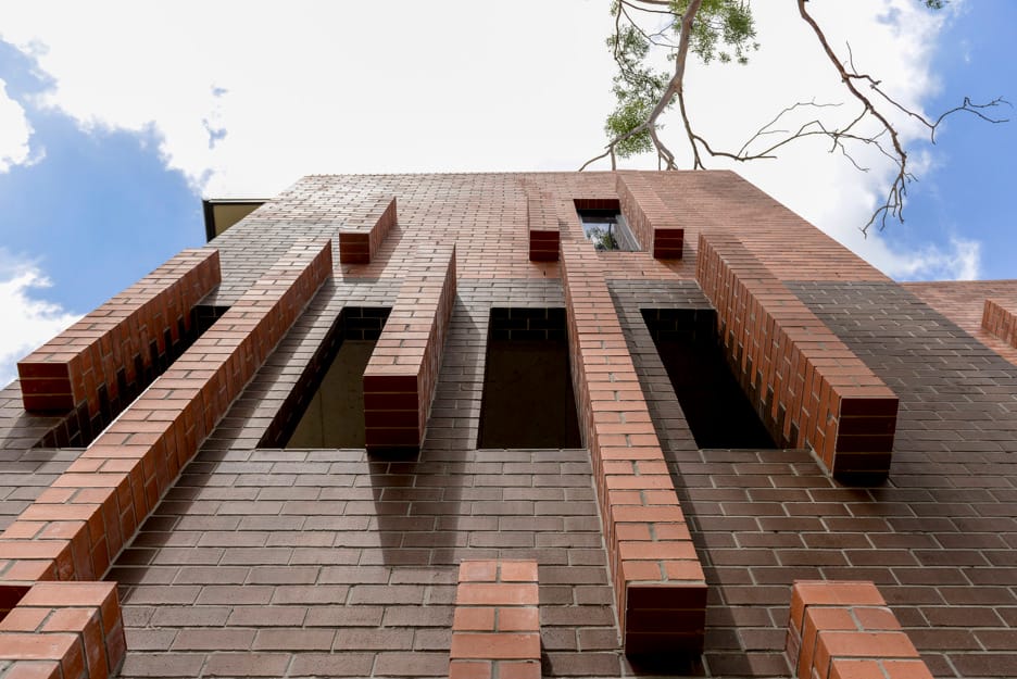 PGH Bricks provided visual continuity of building form and materiality in the the new Centenary Wing in the Womens College in the University of Queensland.