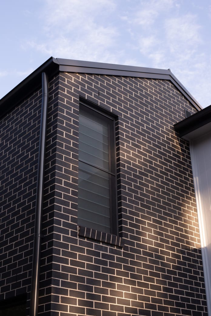 Dieppe Design using PGH Alfresco Espresso brick on The Wiloughby House.