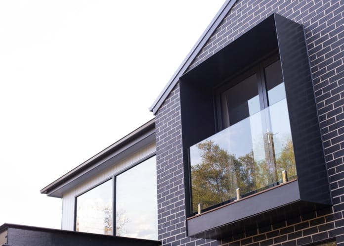 Architect Ed Dieppe uses PGH Bricks Espresso on a post-war bungalow home in Willoughby NSW.