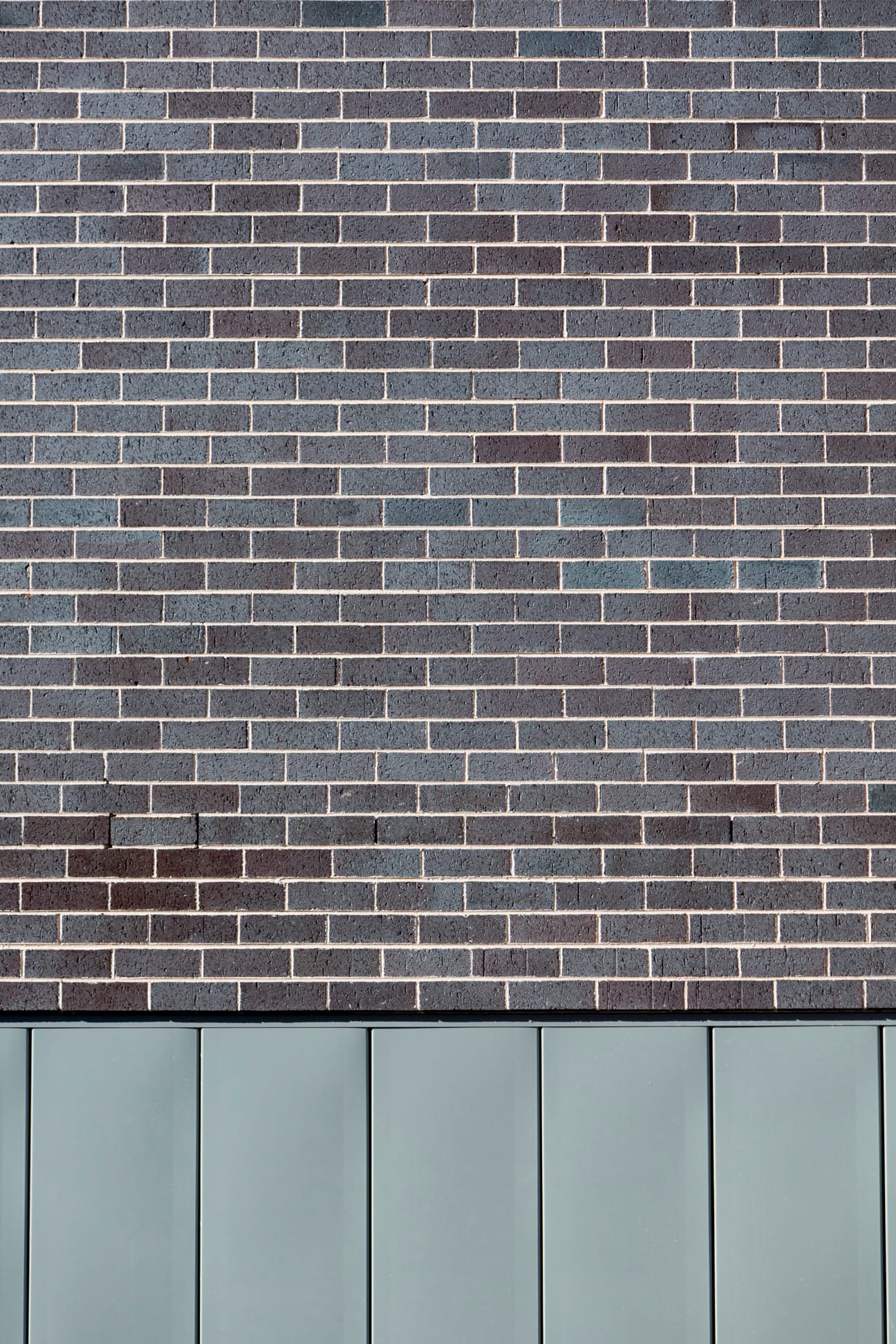 Carleton Estate uses PGH Bricks across the various buildings in the Summer Hill residential development.