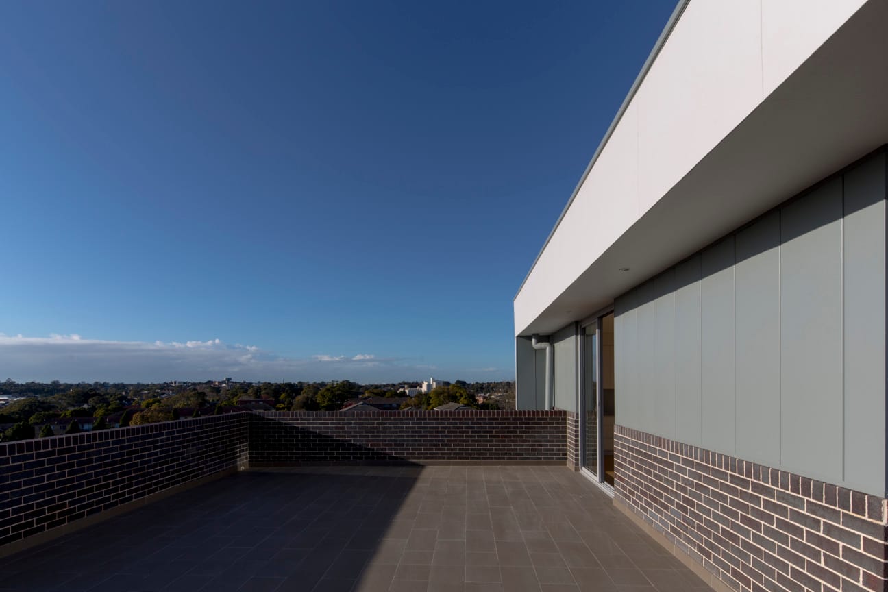 Carleton Estate uses PGH Bricks across the various buildings in the Summer Hill residential development.