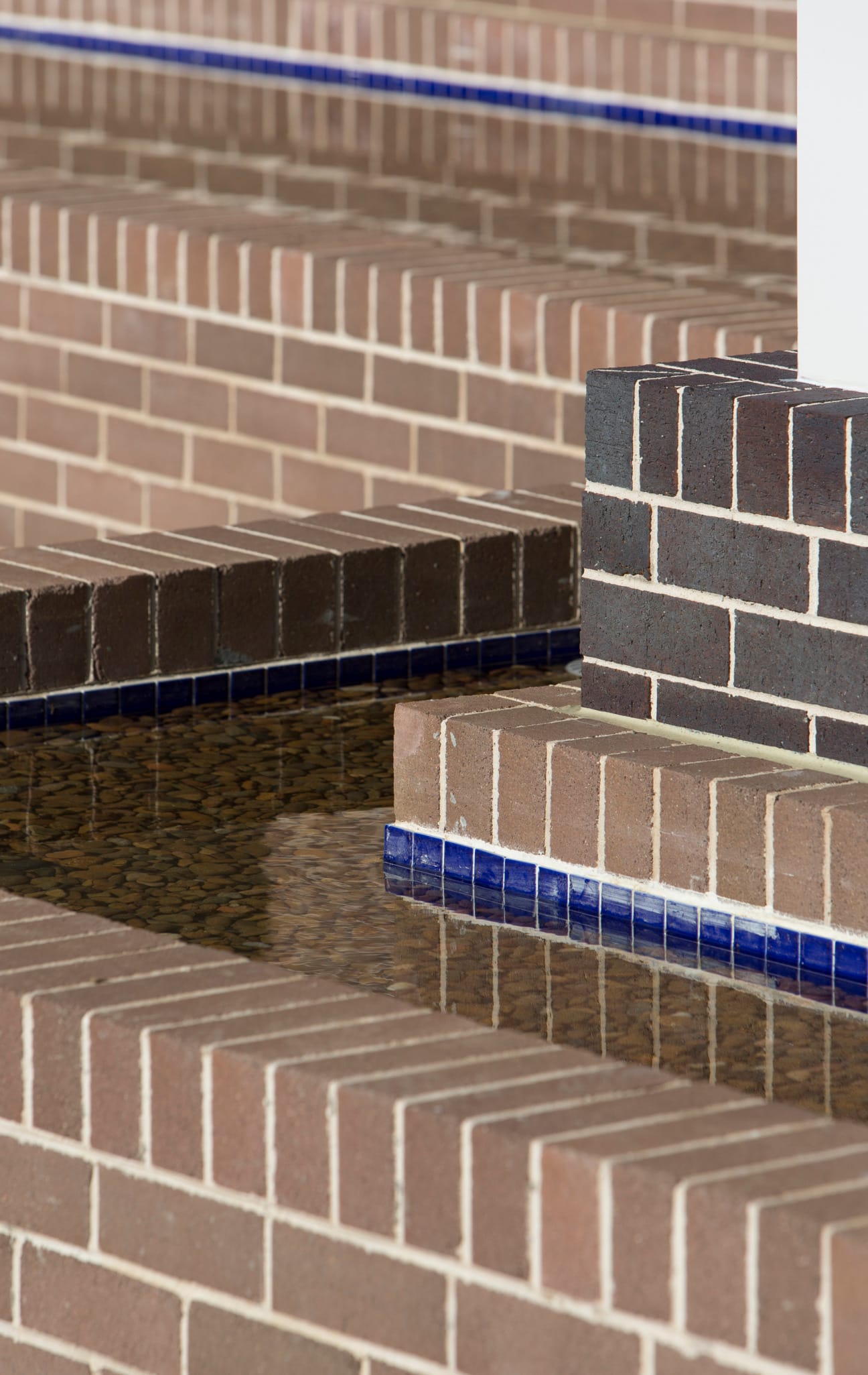 Carleton Estate uses PGH Bricks across the various buildings in the Summer Hill residential development.