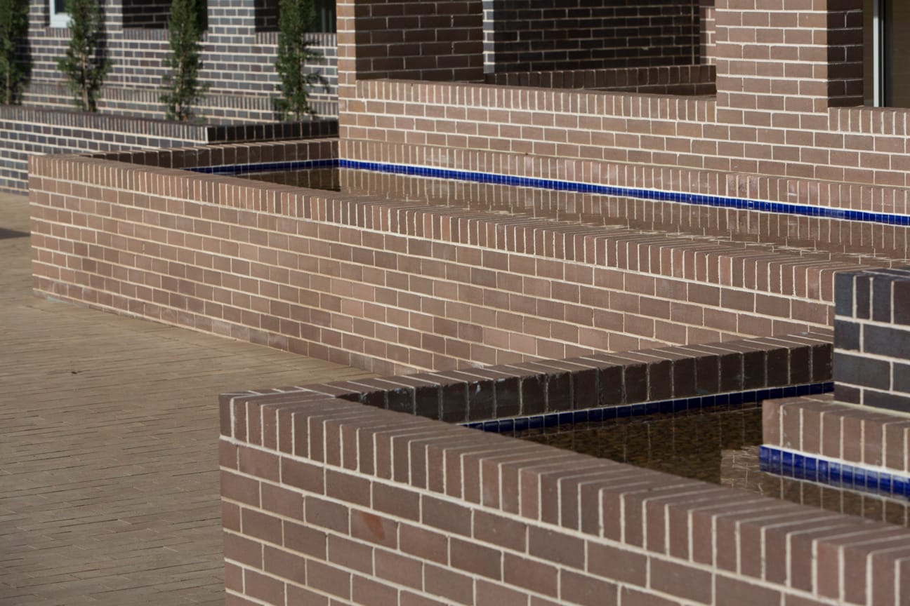 Carleton Estate uses PGH Bricks across the various buildings in the Summer Hill residential development.