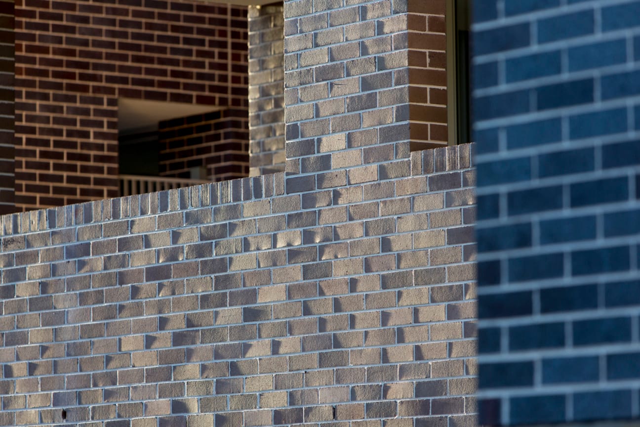 Carleton Estate uses PGH Bricks across the various buildings in the Summer Hill residential development.