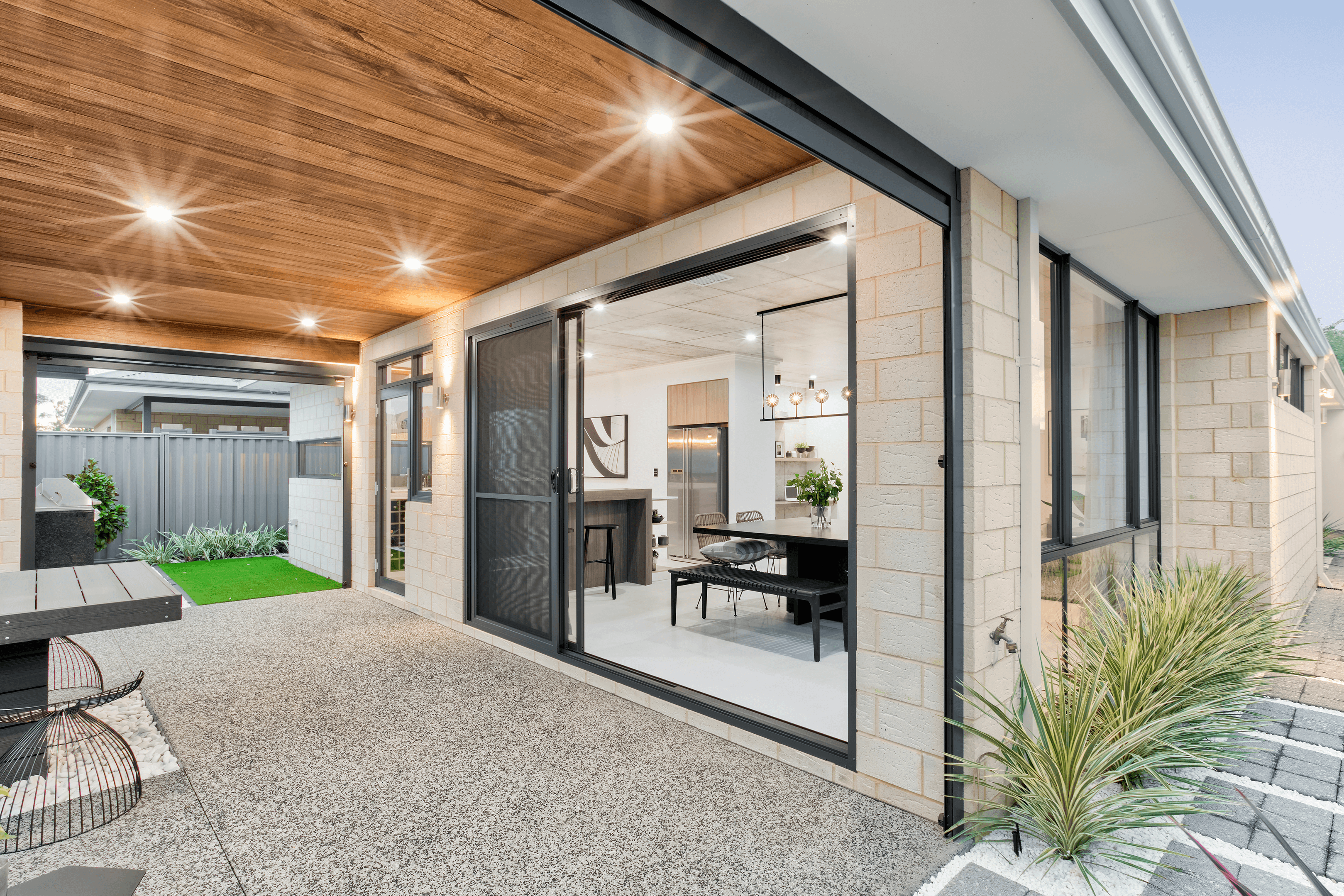 Bullara brick from PGH in Manor range alfresco area