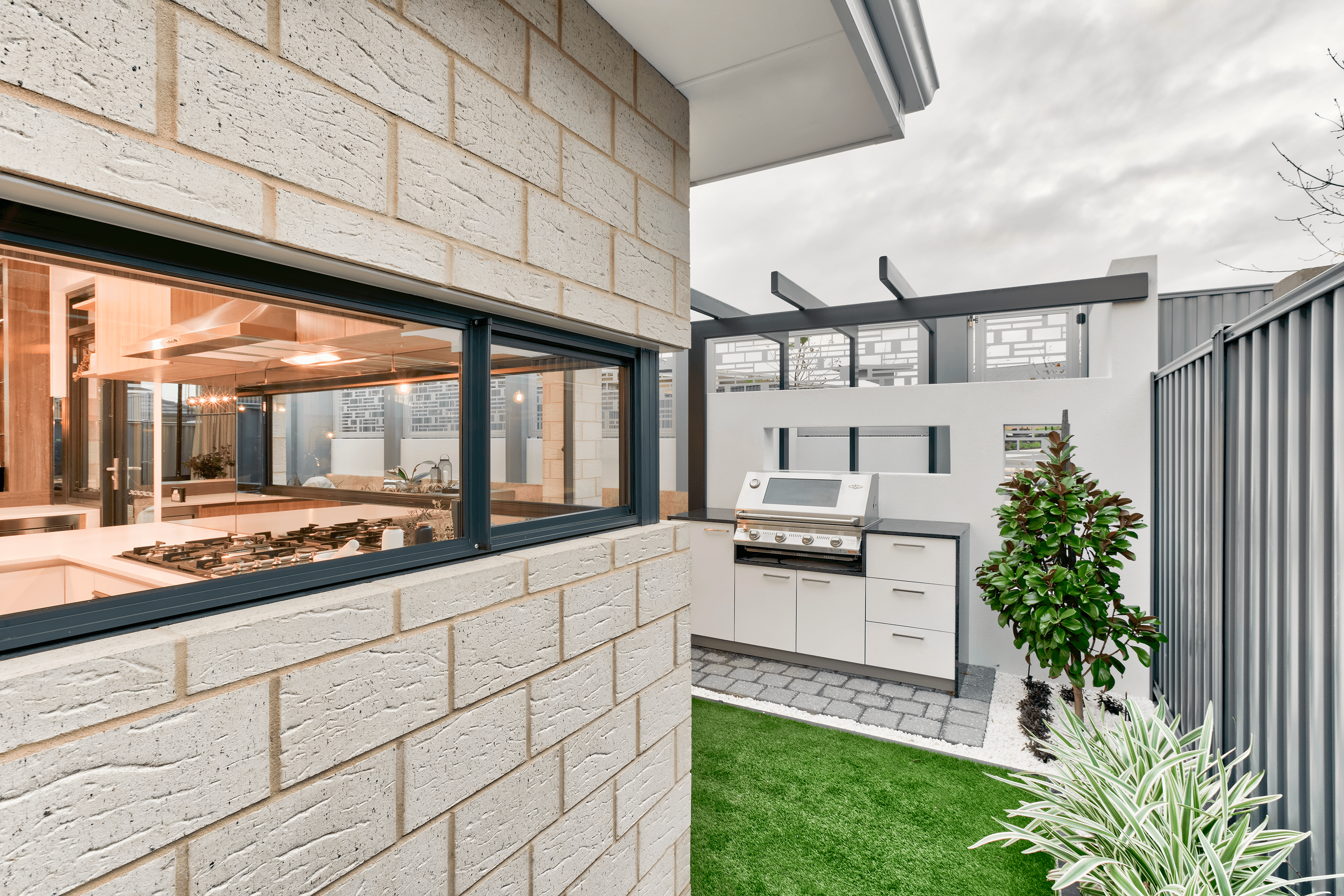 Bullara brick from PGH in Manor range outdoor entertainment