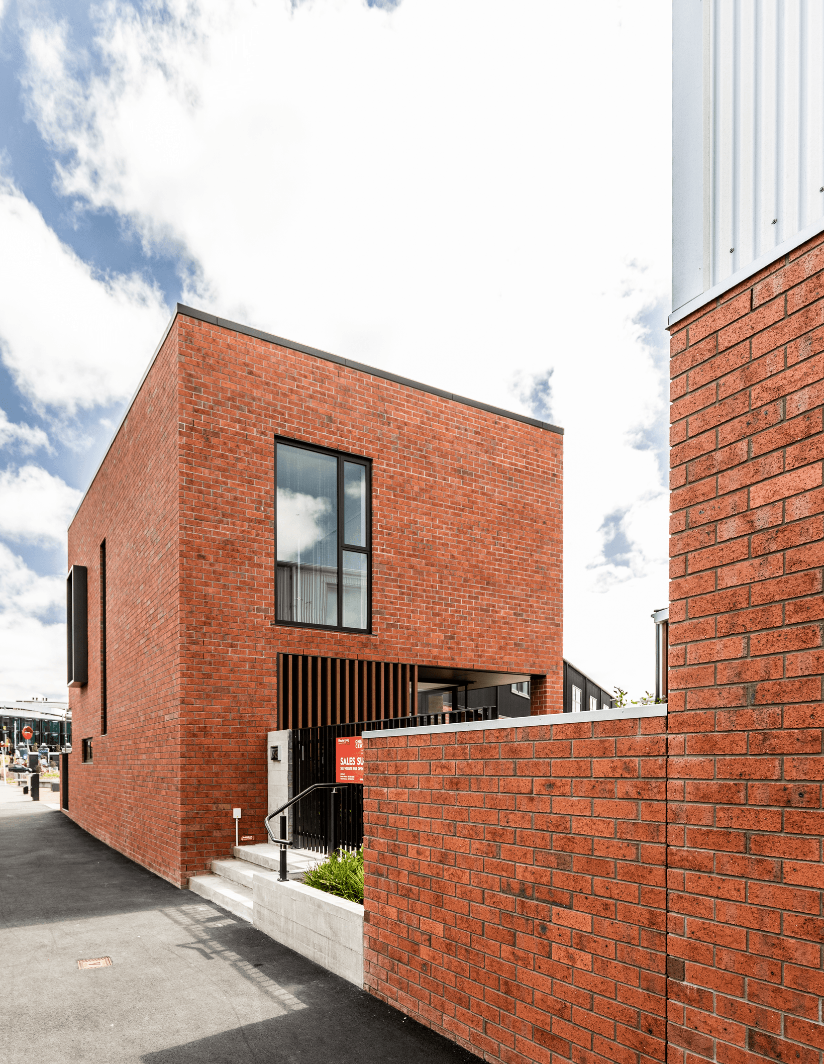 Gypsy Rose brick from PGH in Essentials range, One Central project NZ