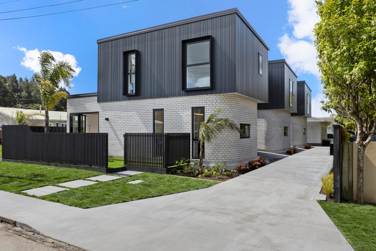 Hillcrest Ave project using PGH Crevole from the Coastal Hamptons Range