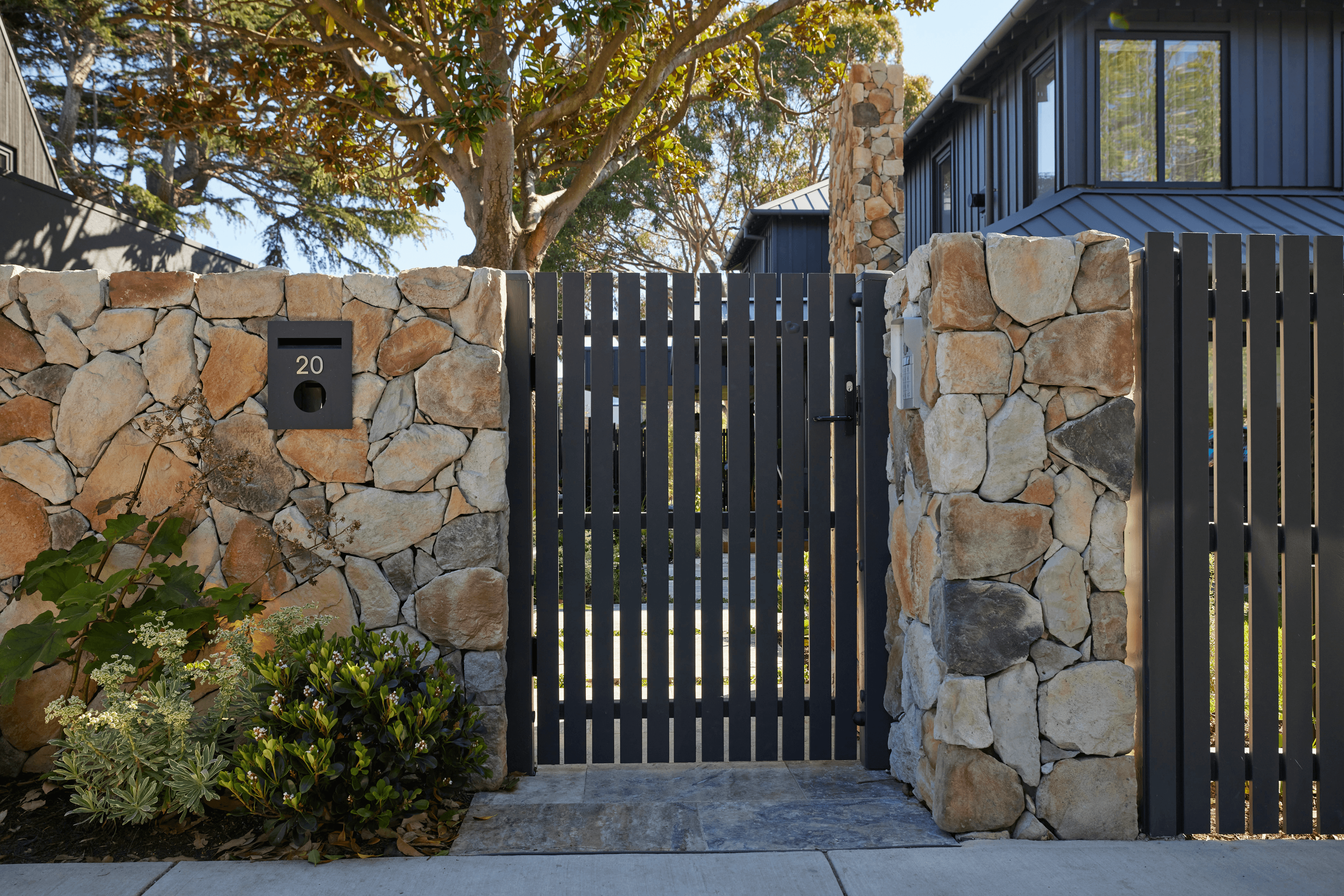 PGH Stone fence