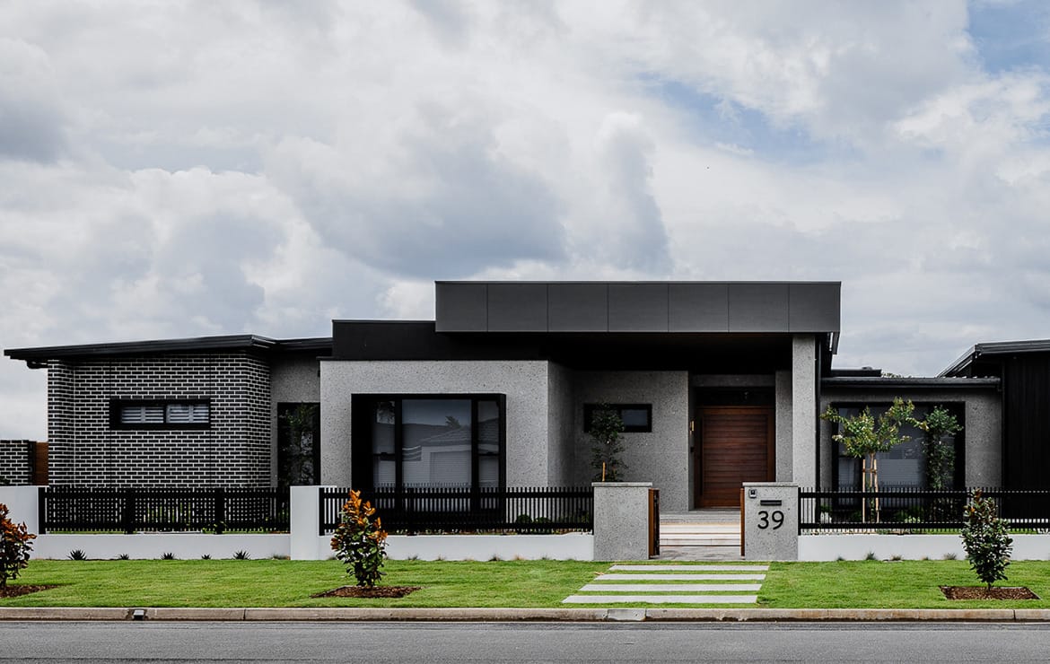 Alisa Fraser and Lysandra Fraser used PGH Bricks Nero on a Queensland Gold Coast designer feature poolside home.
