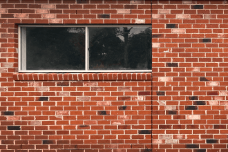 Jindera Red brick from PGH in Riverina 
Close up shot of a window with Jindera Red brick from PGH in Riverina